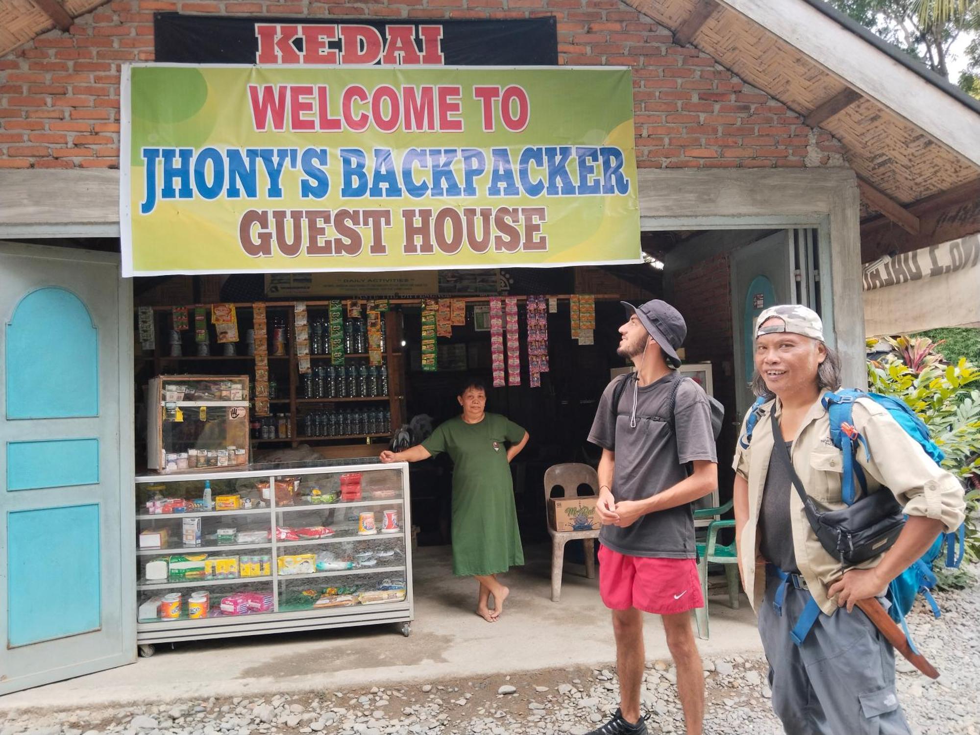 Jhony'S Backpacker-Guest House Only Stay Here Book Treking With Us Bukit Lawang Dış mekan fotoğraf
